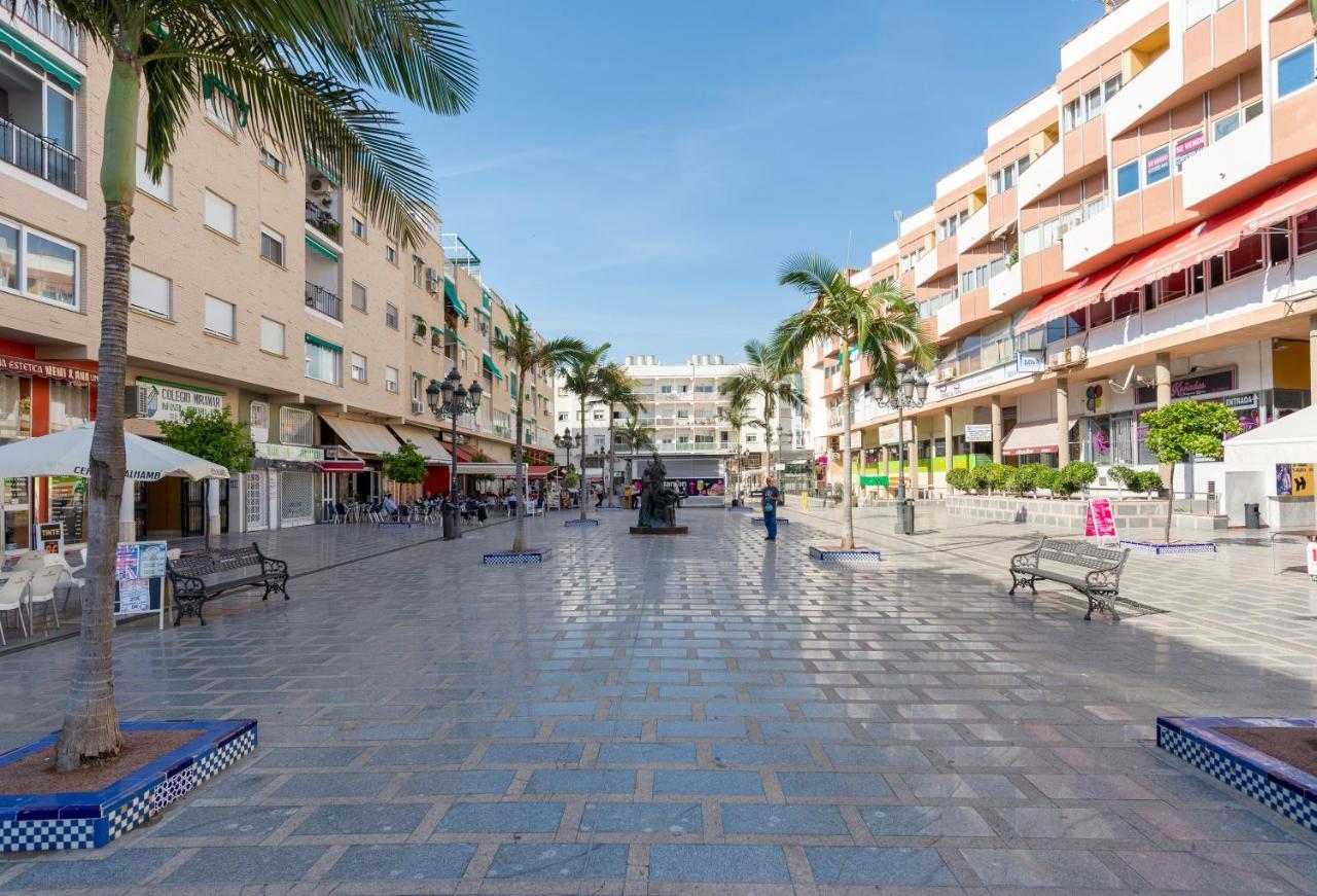 טורמולינוס Luminoso Y Moderno Estudio Plaza Andalucia מראה חיצוני תמונה