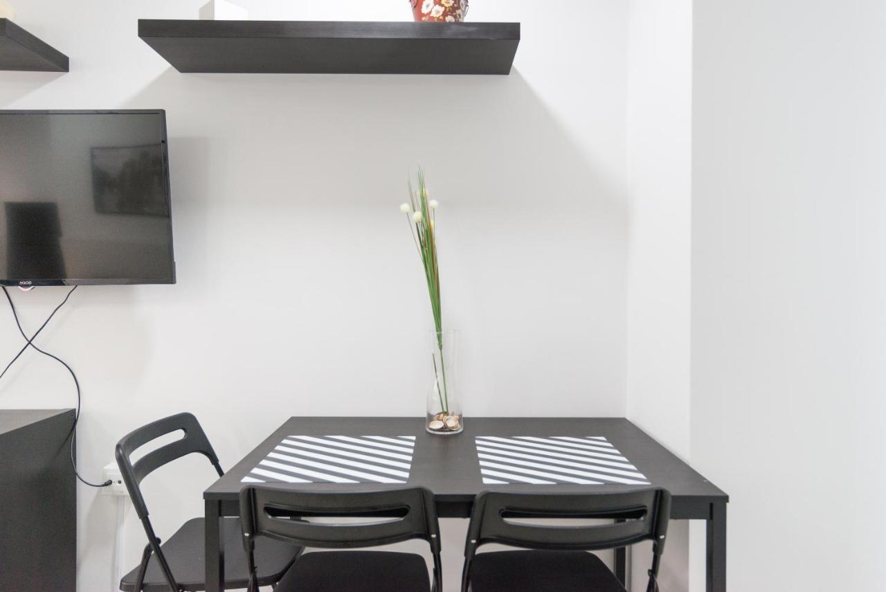 טורמולינוס Luminoso Y Moderno Estudio Plaza Andalucia מראה חיצוני תמונה